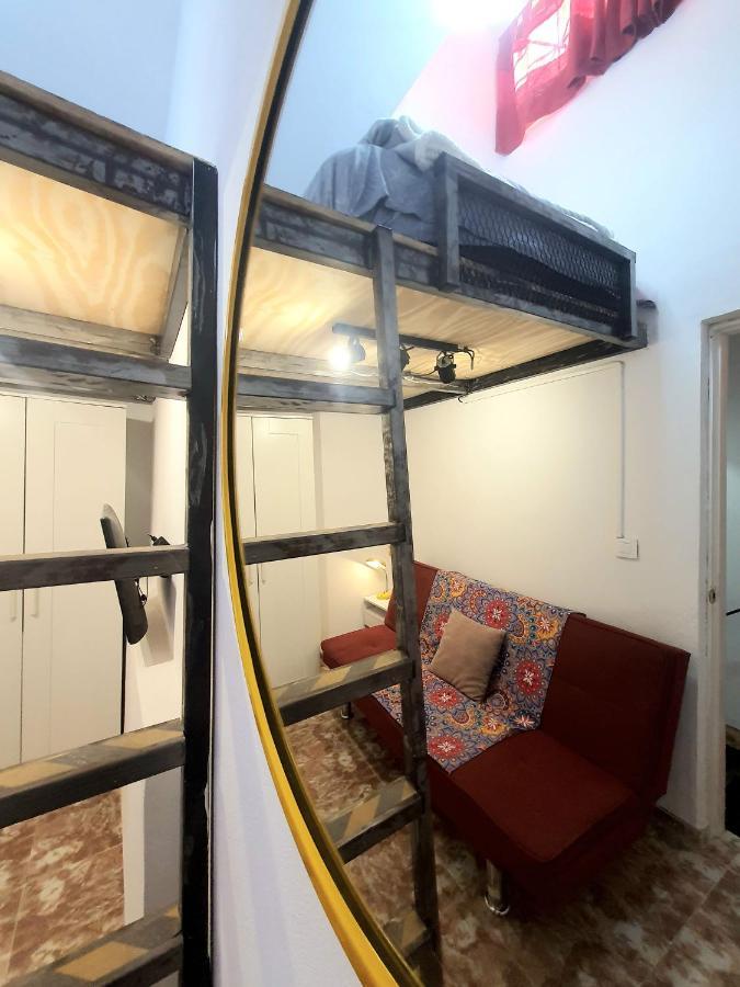 Viejo Hospedaje B&B Almeria Bagian luar foto