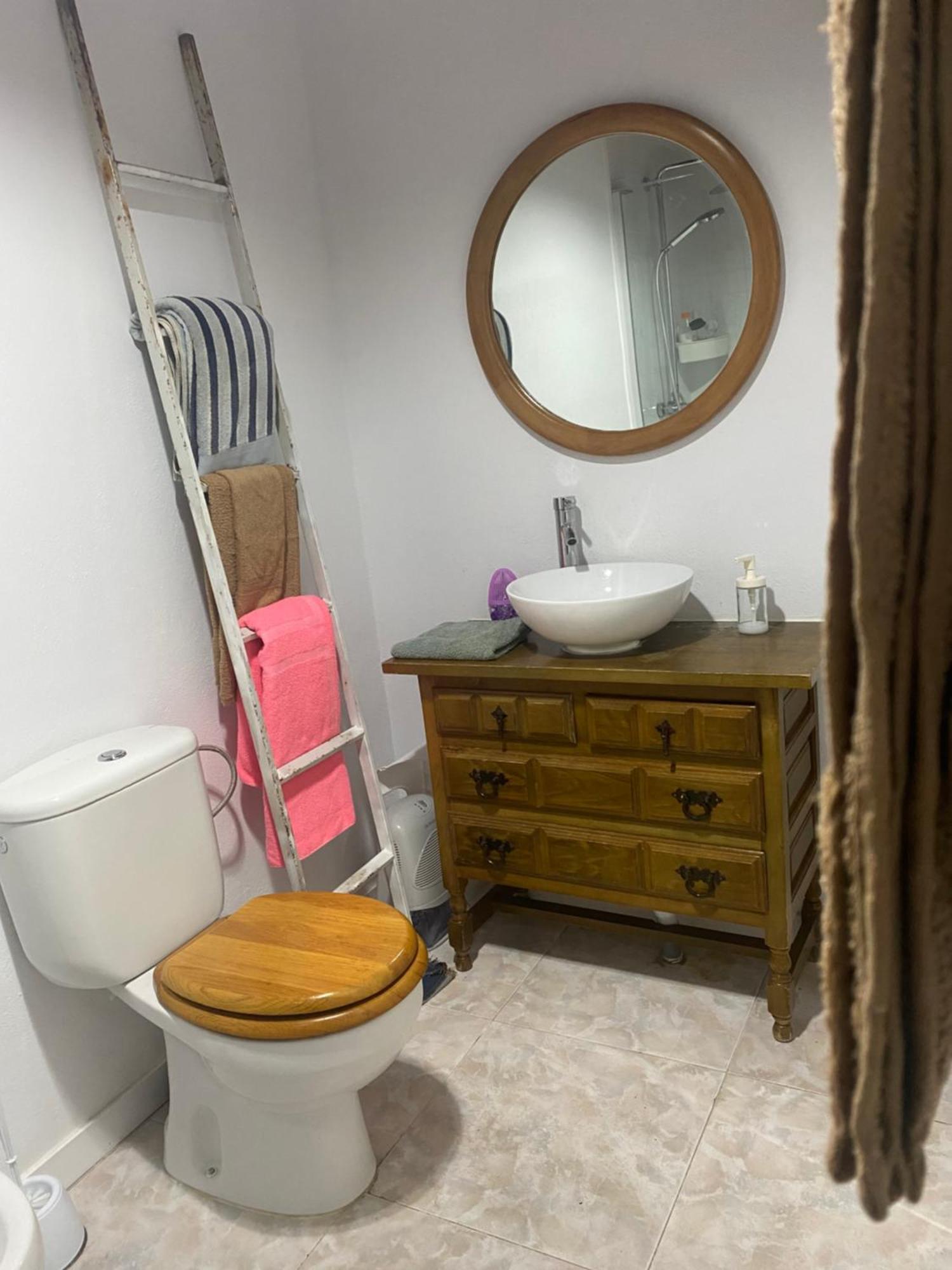 Viejo Hospedaje B&B Almeria Bagian luar foto